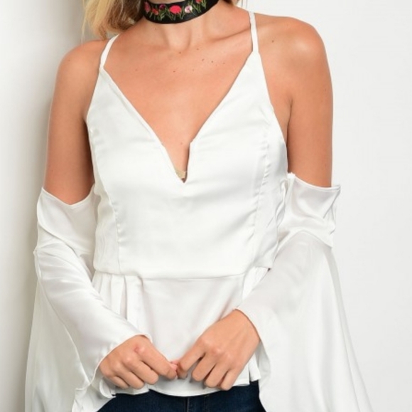 CLOSING Small New White Cold Shoulder Top - Picture 2 of 3